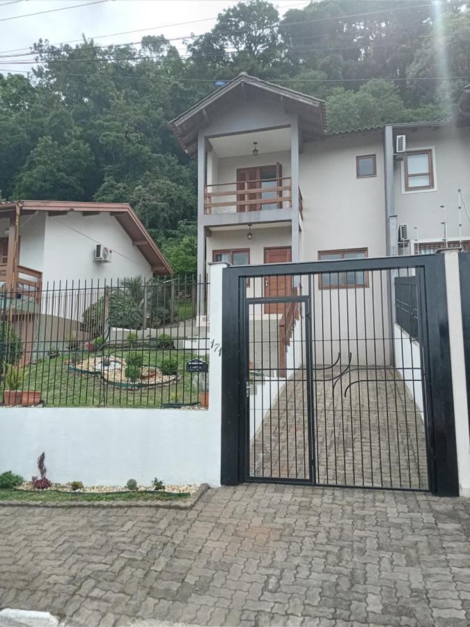 Espaço da Mélia Gramado Esterno foto